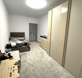 Apartament, 4 rooms with underground parking included Bucuresti/Primaverii