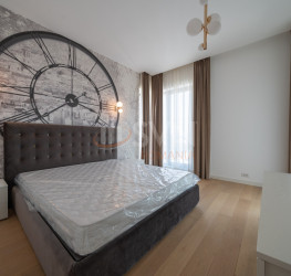 Apartament, 4 rooms with underground parking included Bucuresti/Herastrau