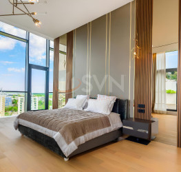 Apartament, 4 rooms with underground parking included Bucuresti/Herastrau