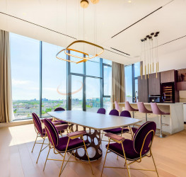 Apartament, 4 rooms with underground parking included Bucuresti/Herastrau