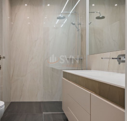 Apartament, 4 rooms with underground parking included Bucuresti/P-ta Victoriei