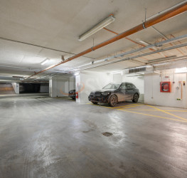 Apartament, 4 rooms with underground parking included Bucuresti/Floreasca