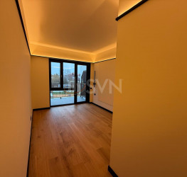 Apartament, 4 rooms with underground parking included Bucuresti/Pipera