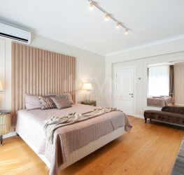 Apartament, 4 rooms with underground parking included Bucuresti/Baneasa