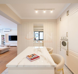 Apartament, 4 rooms with underground parking included Bucuresti/Baneasa