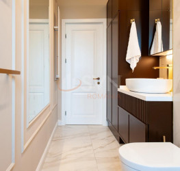 Apartament, 4 rooms with underground parking included Bucuresti/Baneasa