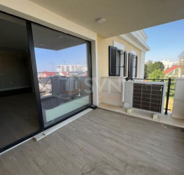 Apartament, 4 rooms with underground parking included Bucuresti/Pipera