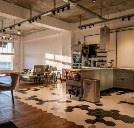 Apartament, 4 rooms with underground parking included Bucuresti/Pipera