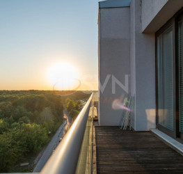 Apartament, 4 rooms with underground parking included Bucuresti/Pipera