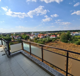 Apartament, 4 rooms with underground parking included Bucuresti/Pipera