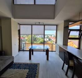 Apartament, 4 rooms with underground parking included Bucuresti/Pipera