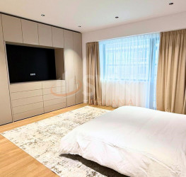 Apartament, 4 rooms with underground parking included Bucuresti/Herastrau