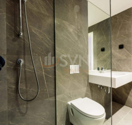 Apartament, 4 rooms with underground parking included Bucuresti/Herastrau