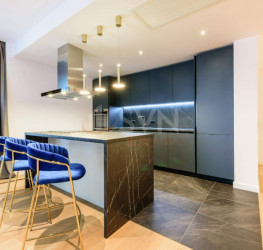 Apartament, 4 rooms with underground parking included Bucuresti/Herastrau