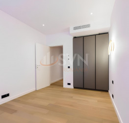 Apartament, 4 rooms with underground parking included Bucuresti/Herastrau