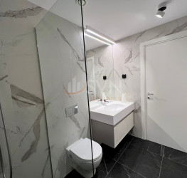 Apartament, 4 rooms with underground parking included Bucuresti/Herastrau