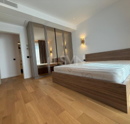 Apartament, 4 rooms with underground parking included Bucuresti/Herastrau