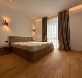 Apartament, 4 rooms with underground parking included Bucuresti/Herastrau