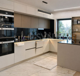 Apartament, 4 rooms with underground parking included Bucuresti/Iancu Nicolae