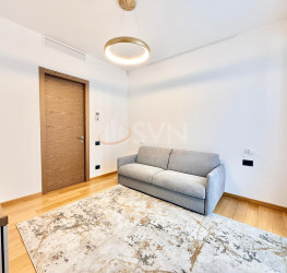 Apartament, 4 rooms with underground parking included Bucuresti/Primaverii