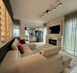 Apartament, 4 rooms with underground parking included Bucuresti/Pipera