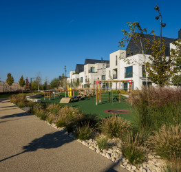 Apartament, 4 rooms with underground parking included Bucuresti/Pipera