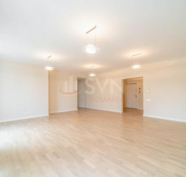 Apartament, 4 rooms with underground parking included Bucuresti/Aviatorilor