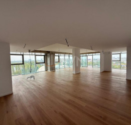 Apartament, 4 rooms with underground parking included Bucuresti/Floreasca