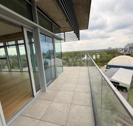 Apartament, 4 rooms with underground parking included Bucuresti/Floreasca
