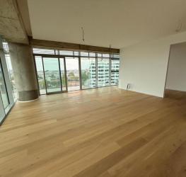 Apartament, 4 rooms with underground parking included Bucuresti/Floreasca