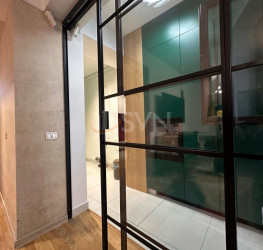 Apartament, 4 rooms with underground parking included Bucuresti/Herastrau