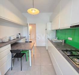 Apartament, 4 rooms with underground parking included Bucuresti/Primaverii