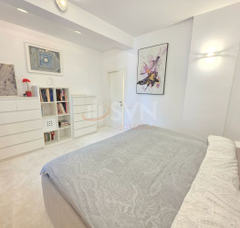 Apartament, 4 rooms with underground parking included Bucuresti/Primaverii