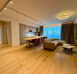 Apartament, 4 rooms with underground parking included Bucuresti/Pipera