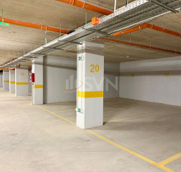 Apartament, 4 rooms with underground parking included Bucuresti/Pipera