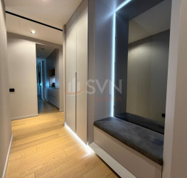 Apartament, 4 rooms with underground parking included Bucuresti/Pipera