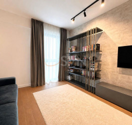 Apartament, 4 rooms with underground parking included Bucuresti/Timpuri Noi