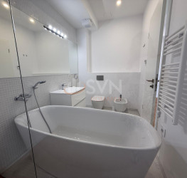 Apartament, 4 rooms with underground parking included Bucuresti/Dacia