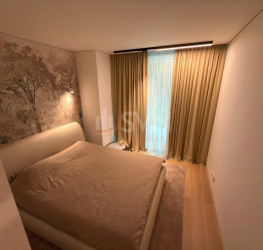 Apartament, 4 rooms with underground parking included Bucuresti/Dorobanti