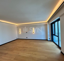 Apartament, 4 rooms with underground parking included Bucuresti/Pipera