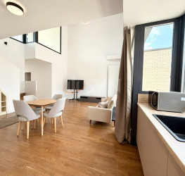 Apartament, 4 rooms with underground parking included Bucuresti/Pipera
