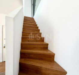 Apartament, 4 rooms with underground parking included Bucuresti/Pipera