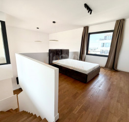 Apartament, 4 rooms with underground parking included Bucuresti/Pipera