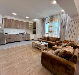 Apartament, 4 rooms with underground parking included Bucuresti/Pipera