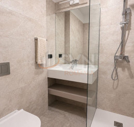 Apartament, 4 rooms with underground parking included Bucuresti/Timpuri Noi