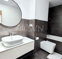 Apartament, 4 rooms with underground parking included Bucuresti/Pipera