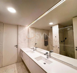 Apartament, 4 rooms with underground parking included Bucuresti/Primaverii