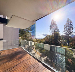 Apartament, 4 rooms with underground parking included Bucuresti/Primaverii