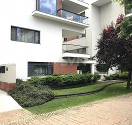 Apartament, 4 rooms with underground parking included Bucuresti/Dorobanti