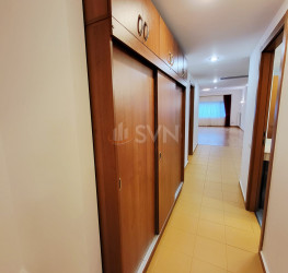 Apartament, 4 rooms with underground parking included Bucuresti/Dorobanti